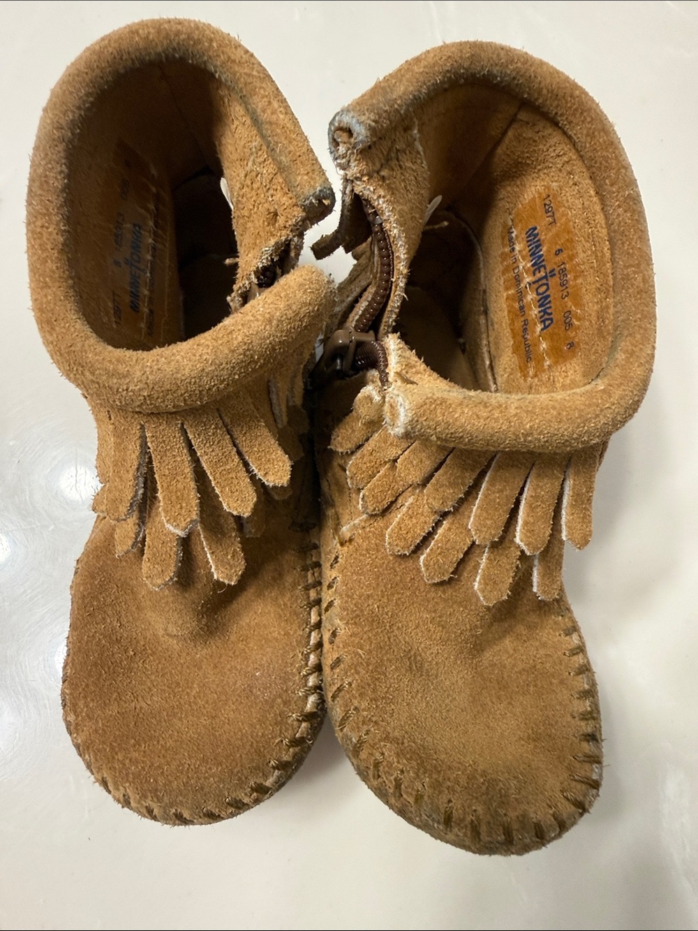 Minnetonka Kids Tan Suede Fringe Moccasins
